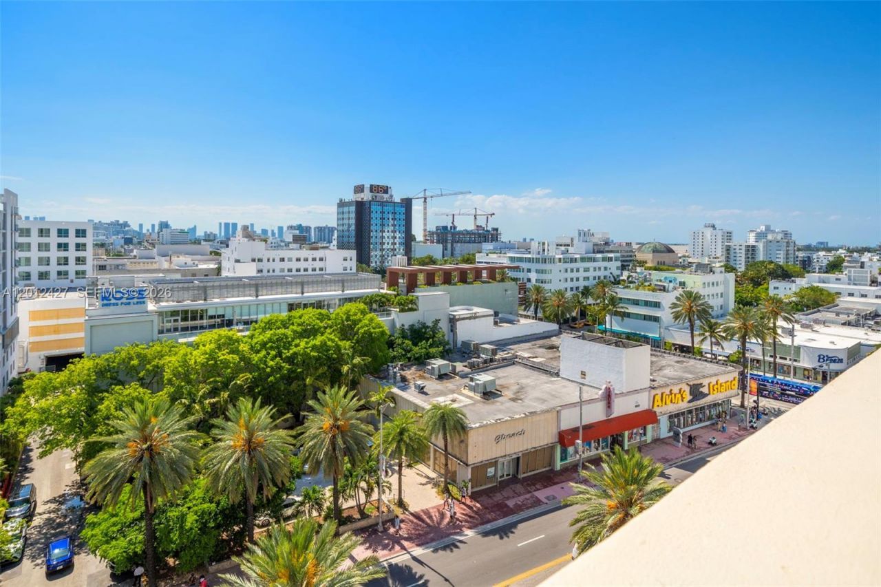 1621 Collins Ave , Unit PH1002, Miami Beach, FL 33139 Photo