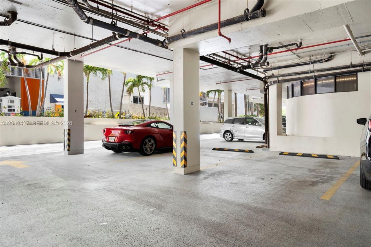 1621 Collins Ave , Unit PH1002, Miami Beach, FL 33139 Photo