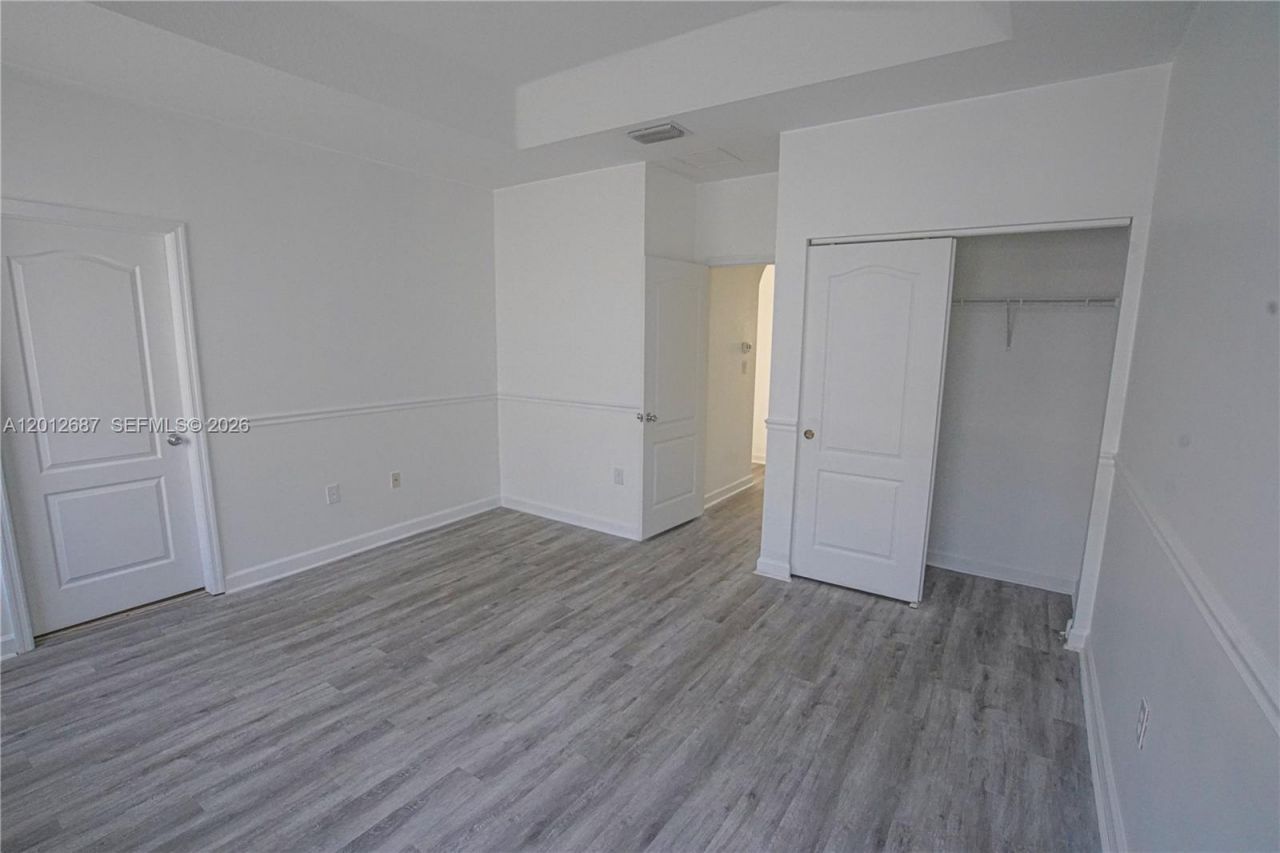 1751 SW 154th Path , Miami, FL 33185 Photo