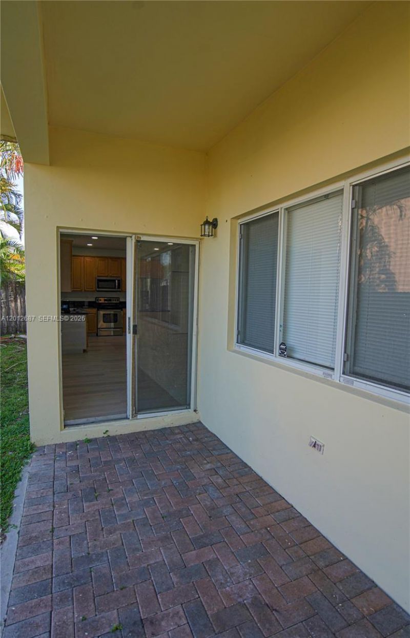1751 SW 154th Path , Miami, FL 33185 Photo