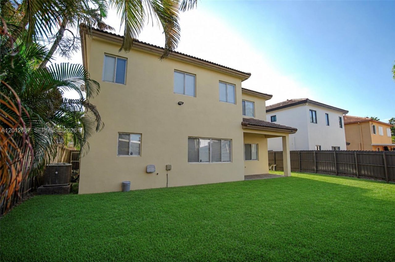 1751 SW 154th Path , Miami, FL 33185 Photo