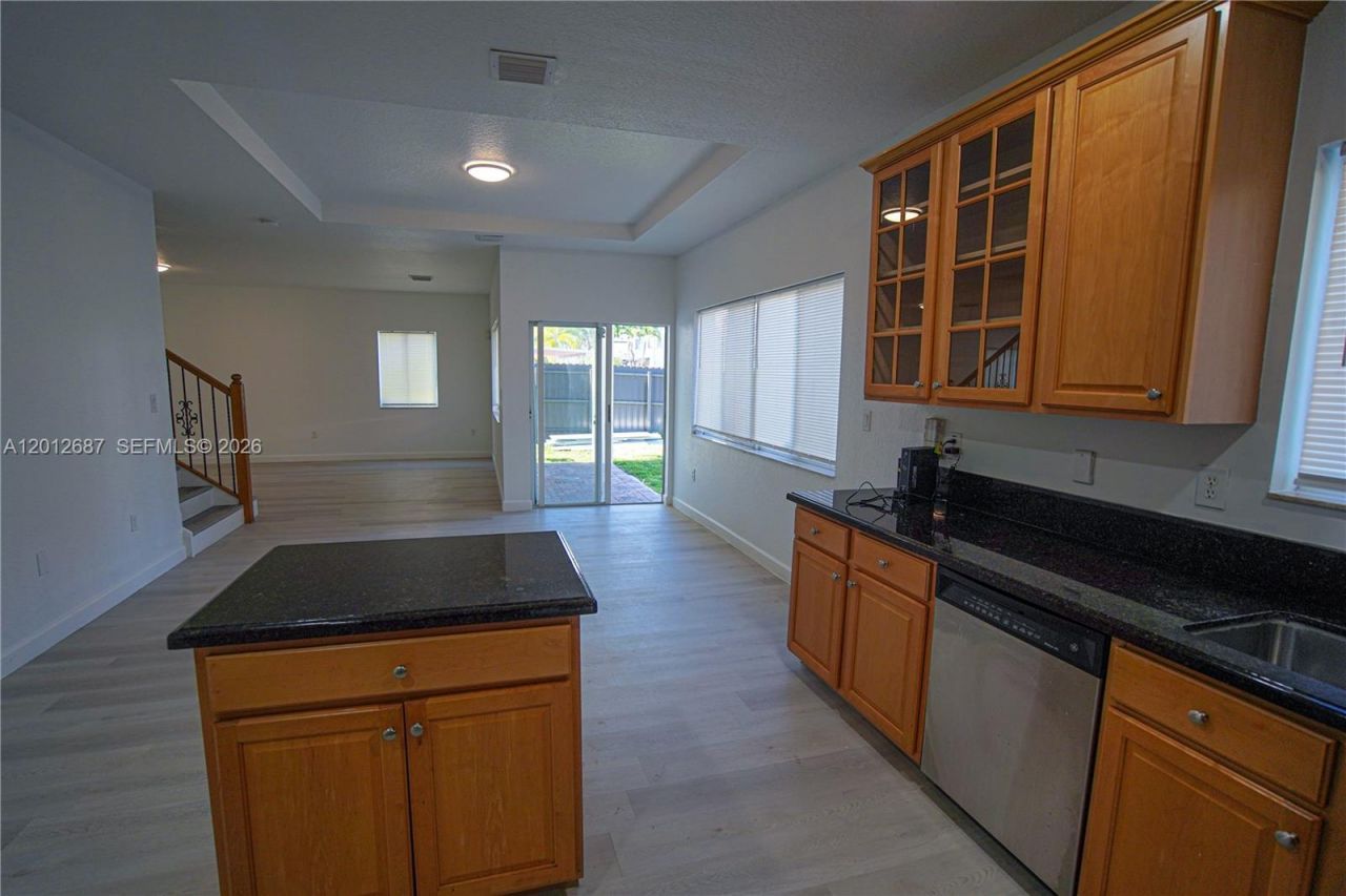 1751 SW 154th Path , Miami, FL 33185 Photo