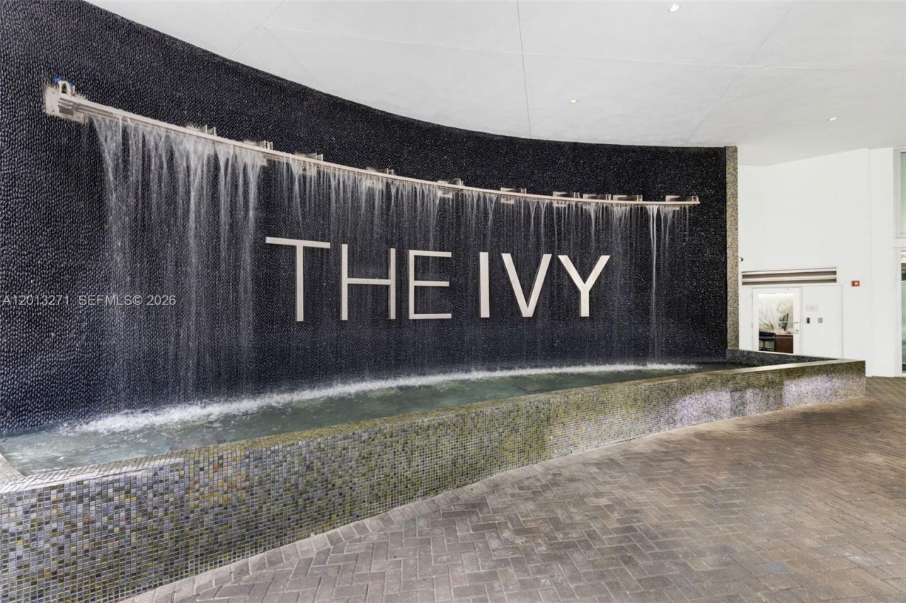 90 SW 3rd St , Unit 2504, Miami, FL 33130 Photo