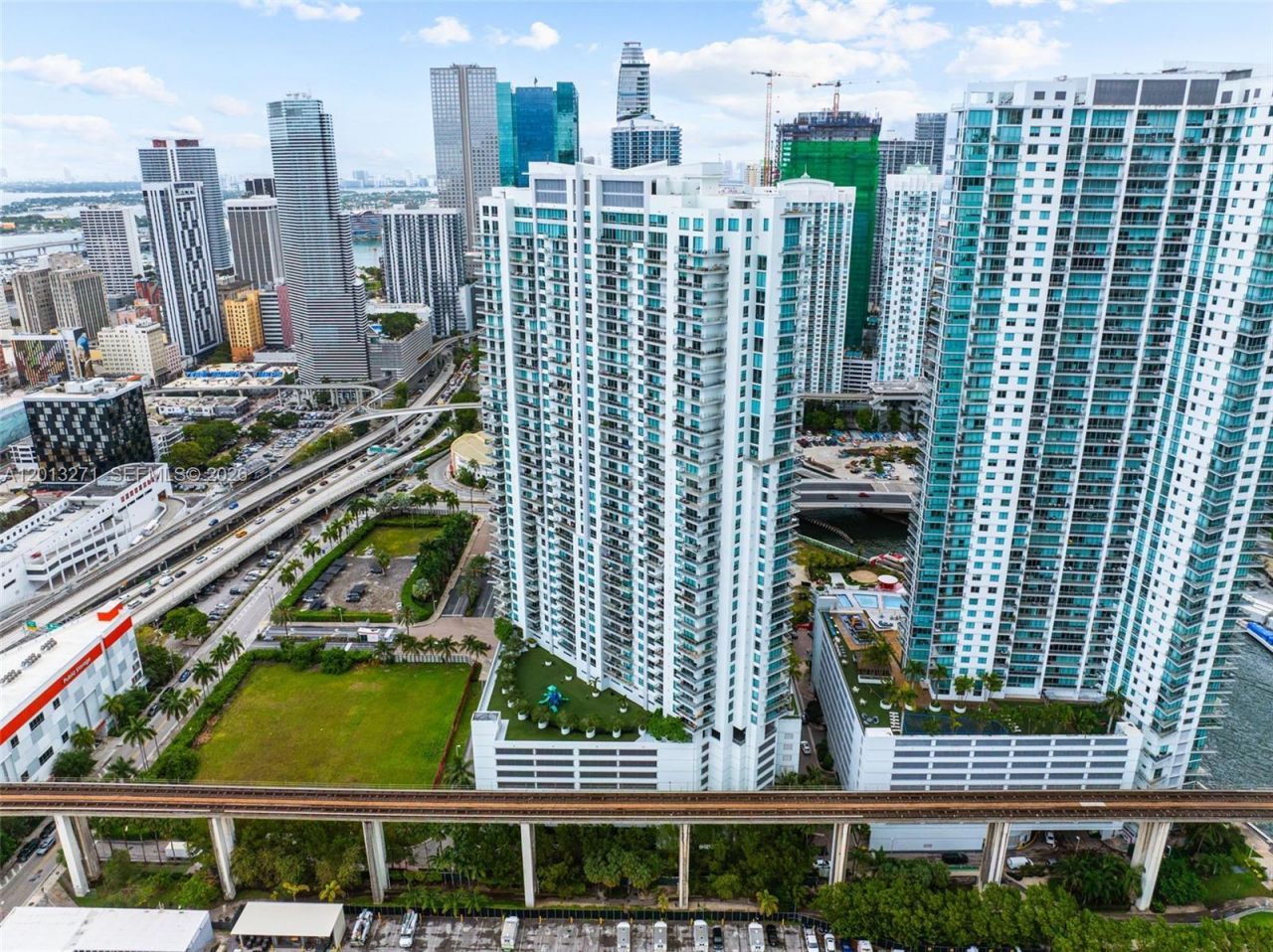 90 SW 3rd St , Unit 2504, Miami, FL 33130 Photo