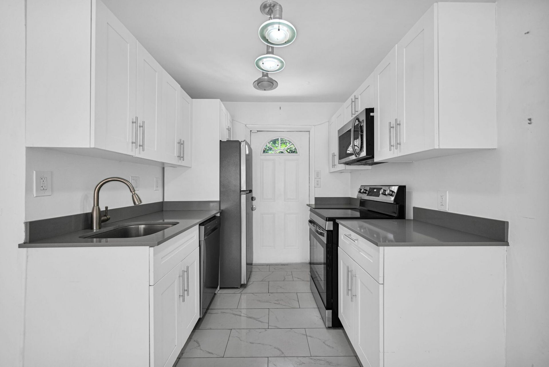 2933 NE 12th Terrace, Pompano Beach, FL 33064 Photo