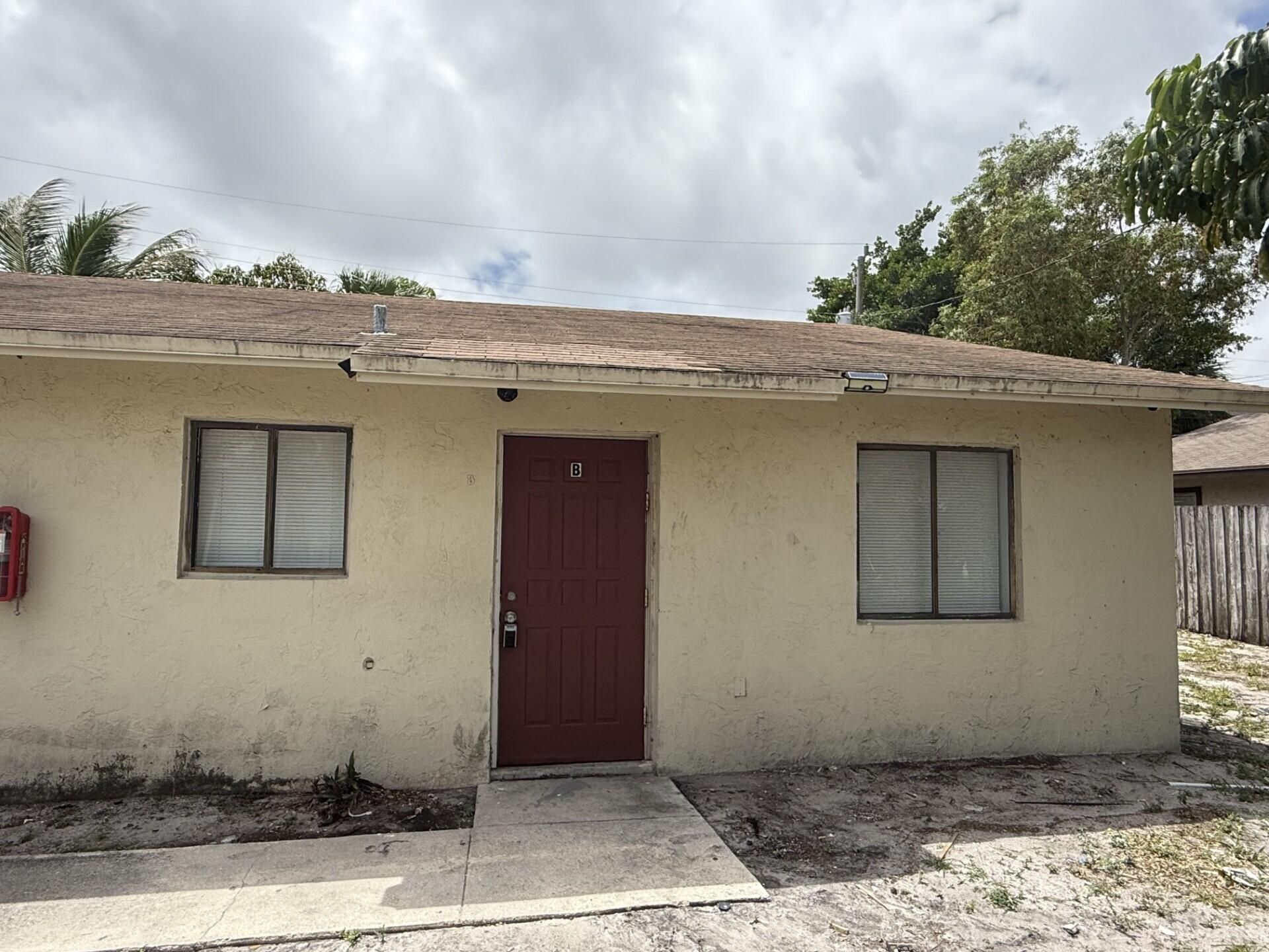 3525 Avenue J, Riviera Beach, FL 33404 Photo