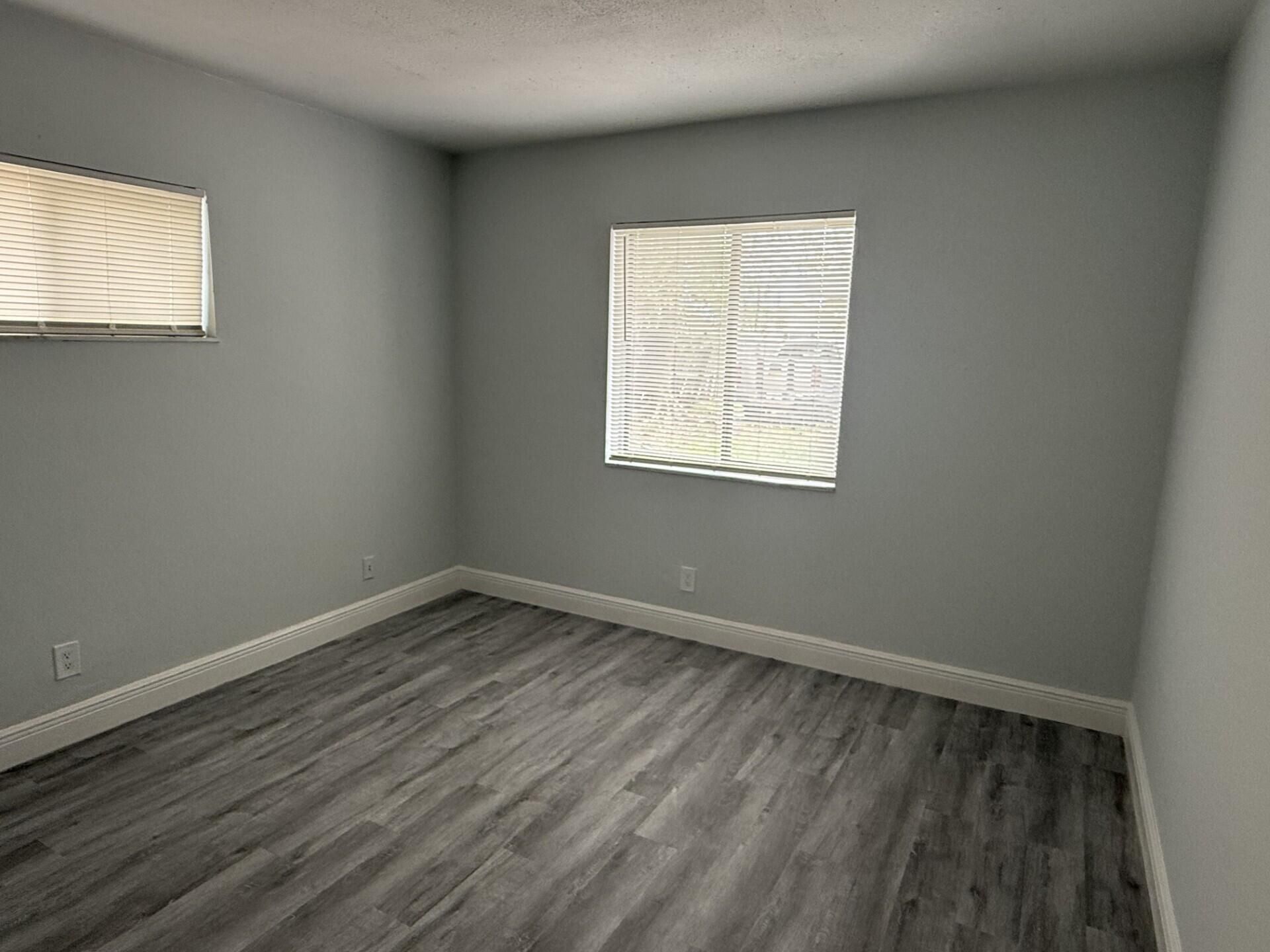 3525 Avenue J, Riviera Beach, FL 33404 Photo
