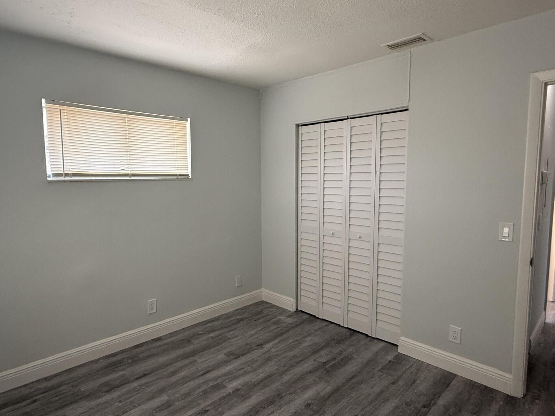 3525 Avenue J, Riviera Beach, FL 33404 Photo