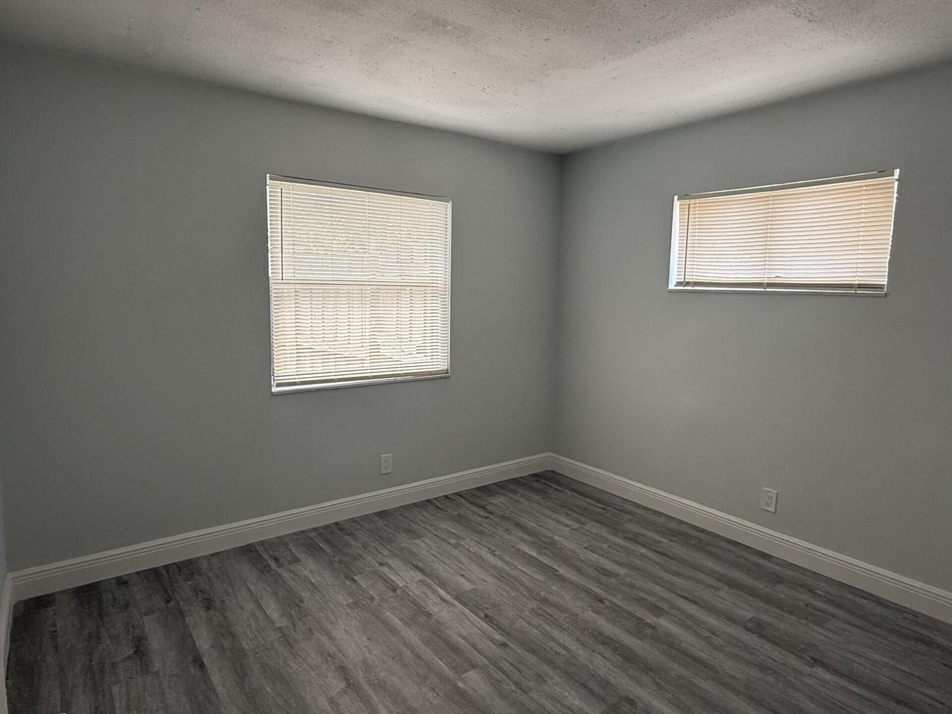 3525 Avenue J, Riviera Beach, FL 33404 Photo