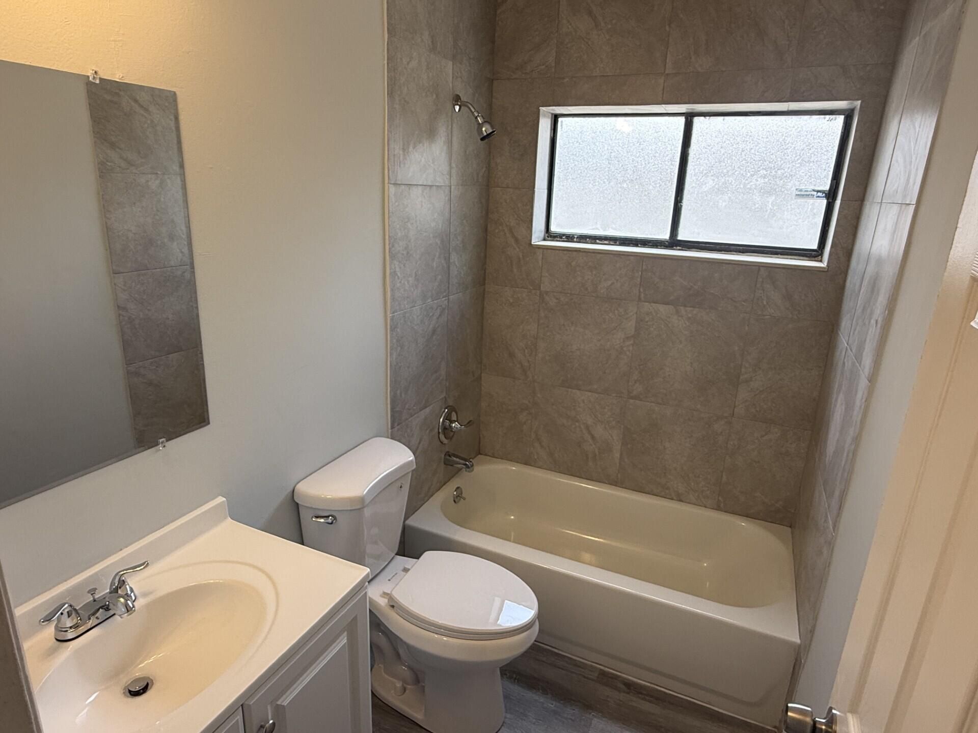 3525 Avenue J, Riviera Beach, FL 33404 Photo