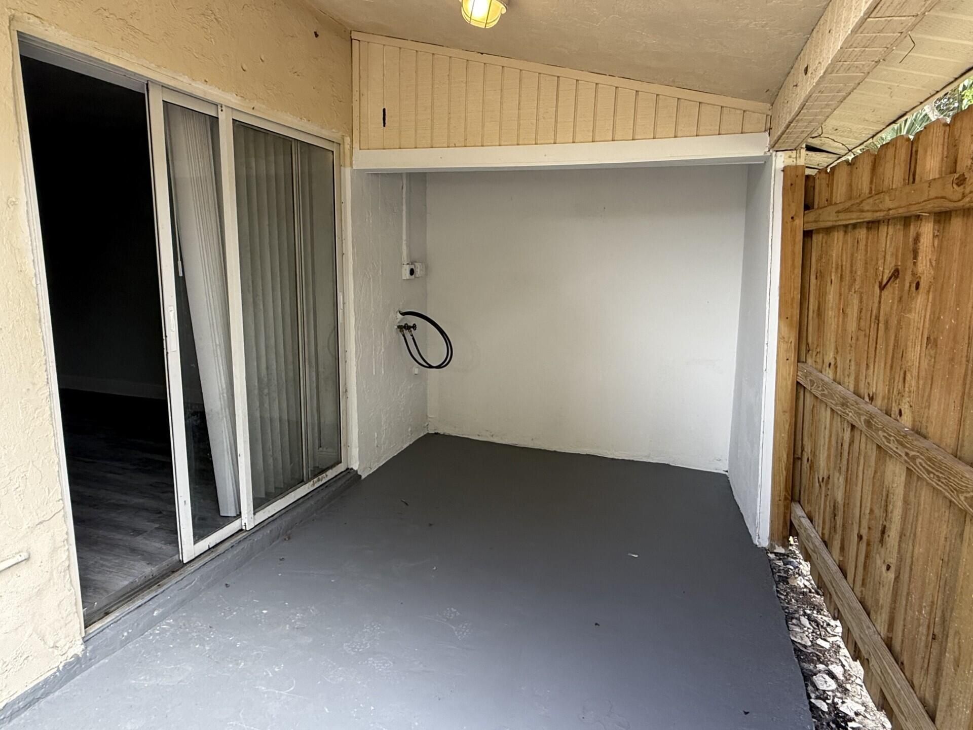 3525 Avenue J, Riviera Beach, FL 33404 Photo