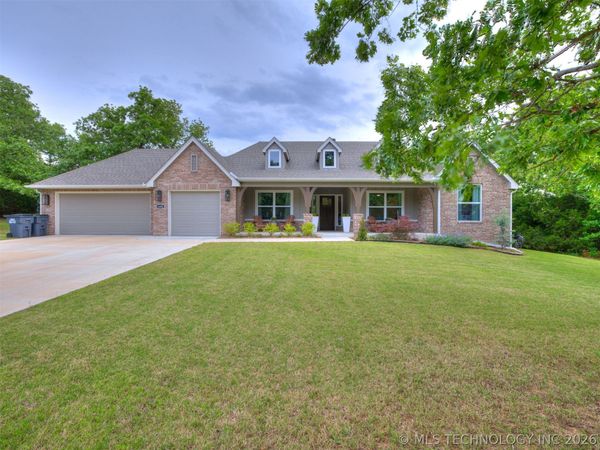 1482 Bayshore Drive , Sand Springs, OK 74063