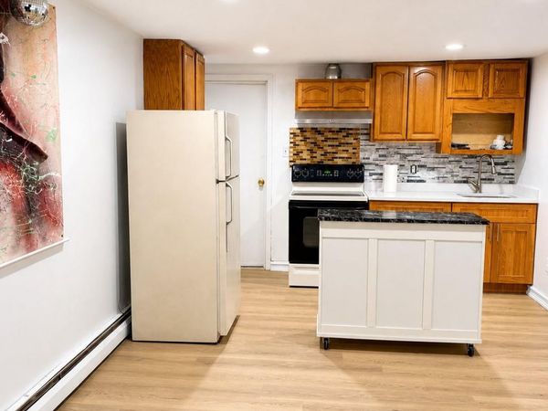 1 New Jersey Street , Dix Hills, NY 11746