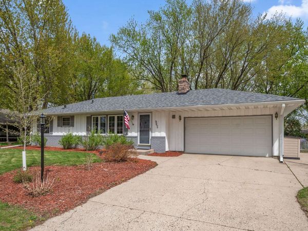 965 Redwell Lane, Apple Valley, MN 55124