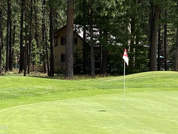 71073 Bracken Lane, Unit GH92, Black Butte Ranch, OR 97759