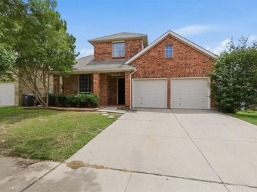 4561 Marguerite Lane, Fort Worth, TX 76123