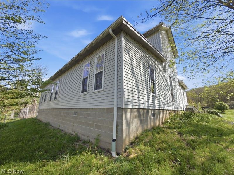 59674 Yoker Valley Road, Quaker City, OH 43773 Photo 11