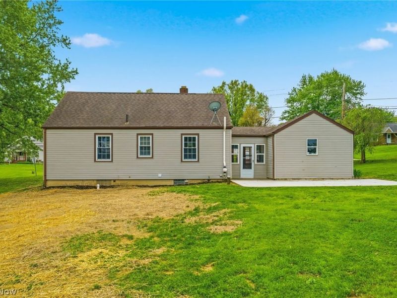 251 Faircrest Street SW, Canton, OH 44706 Photo 32