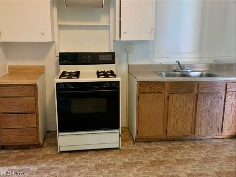 1447-1449 Ohio Avenue, Youngstown, OH 44504 Photo 8