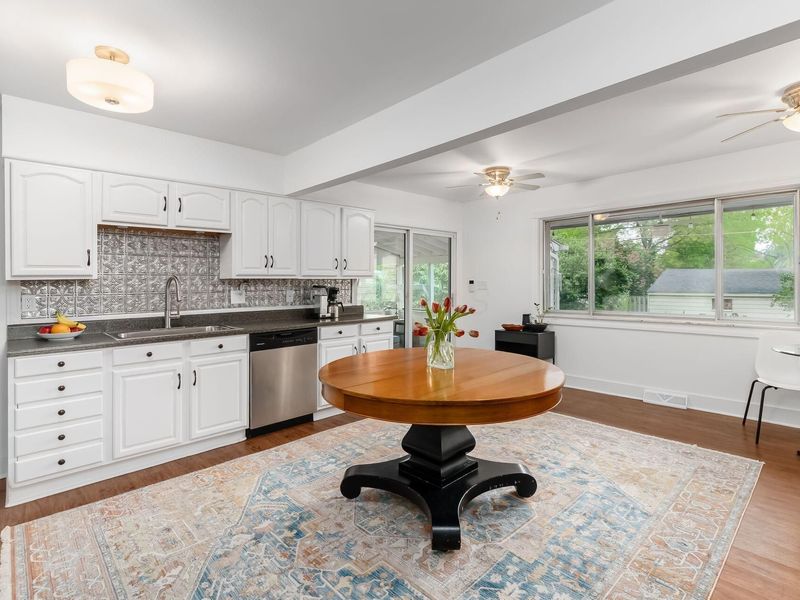 375 Potawatomi Drive, Westerville, OH 43081 Photo 12