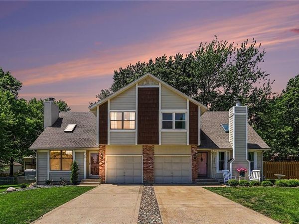 6202 RENE Street, Shawnee, KS 66216