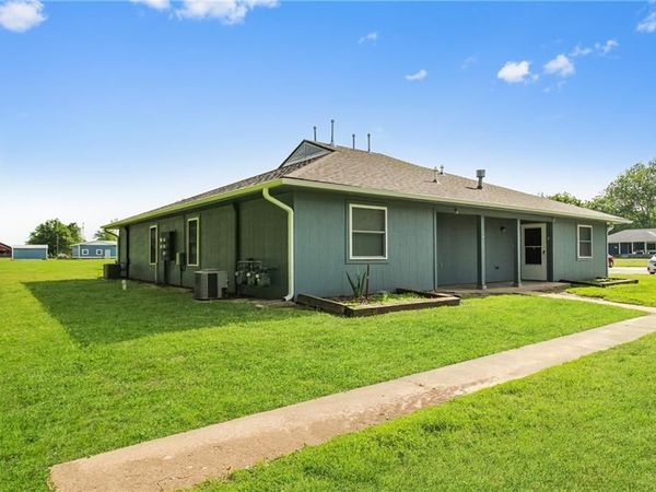 608 E Main Street, Weir, KS 66781