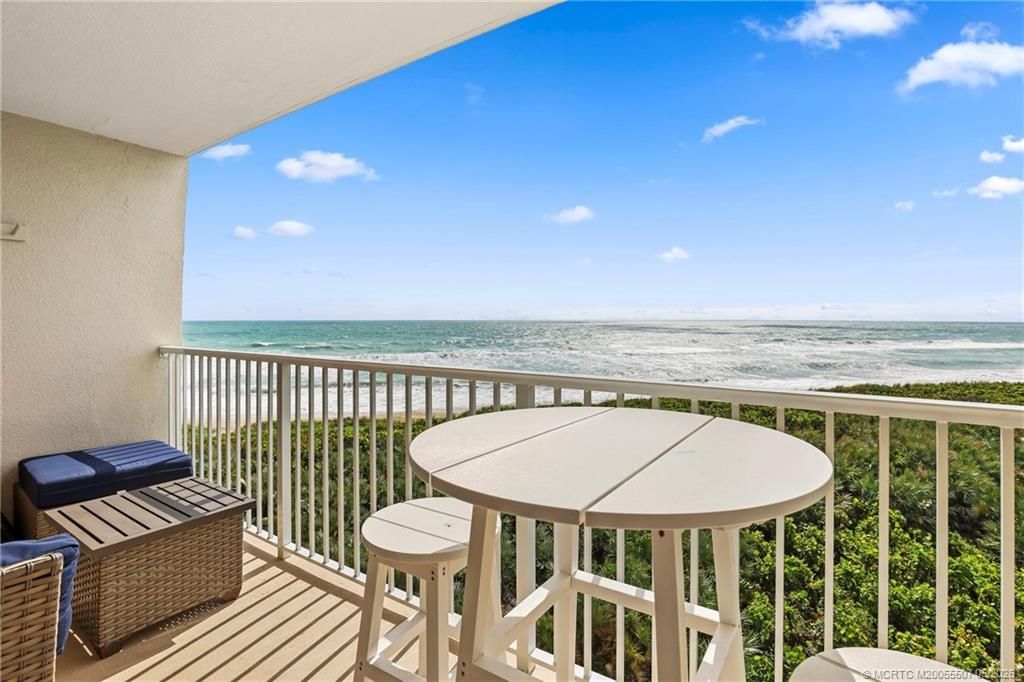 379 NE Tradewind Lane, Unit 1306, Stuart, FL 34996 Photo