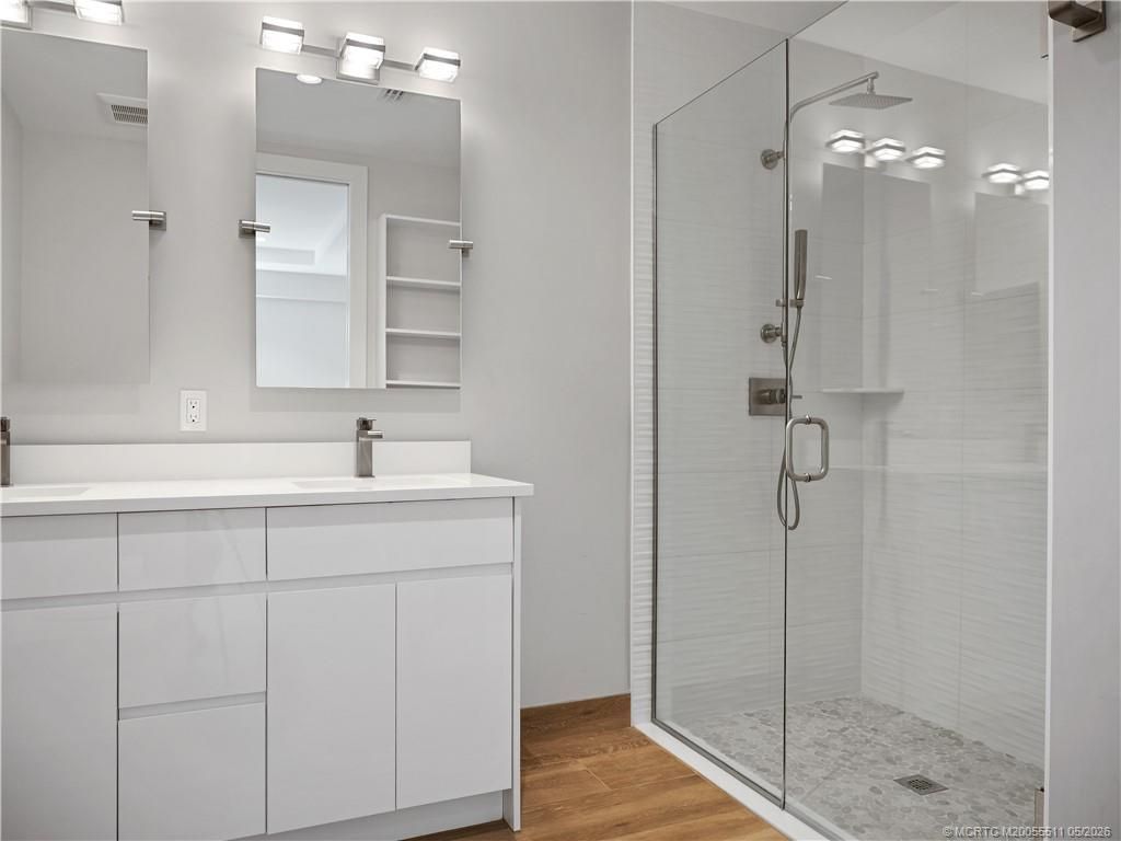41 SW Seminole Street, Unit 208, Stuart, FL 34994 Photo