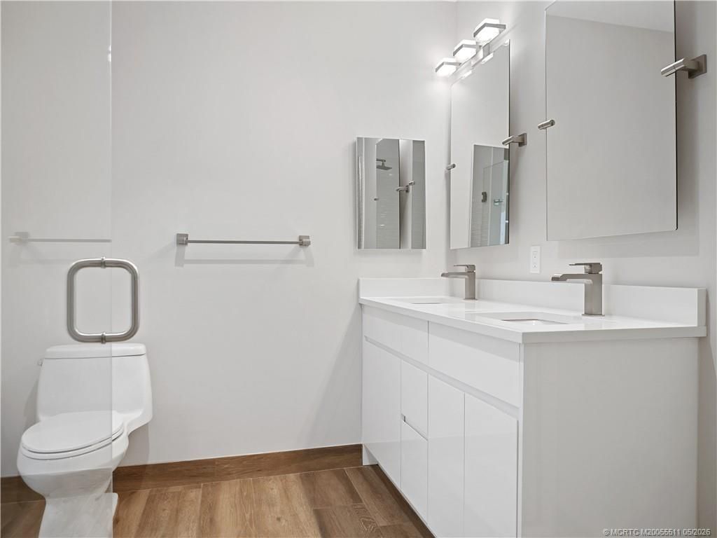 41 SW Seminole Street, Unit 208, Stuart, FL 34994 Photo