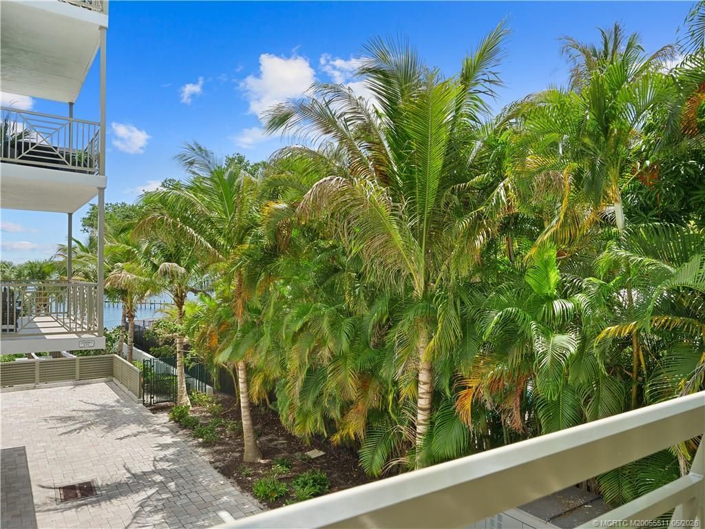 41 SW Seminole Street, Unit 208, Stuart, FL 34994 Photo