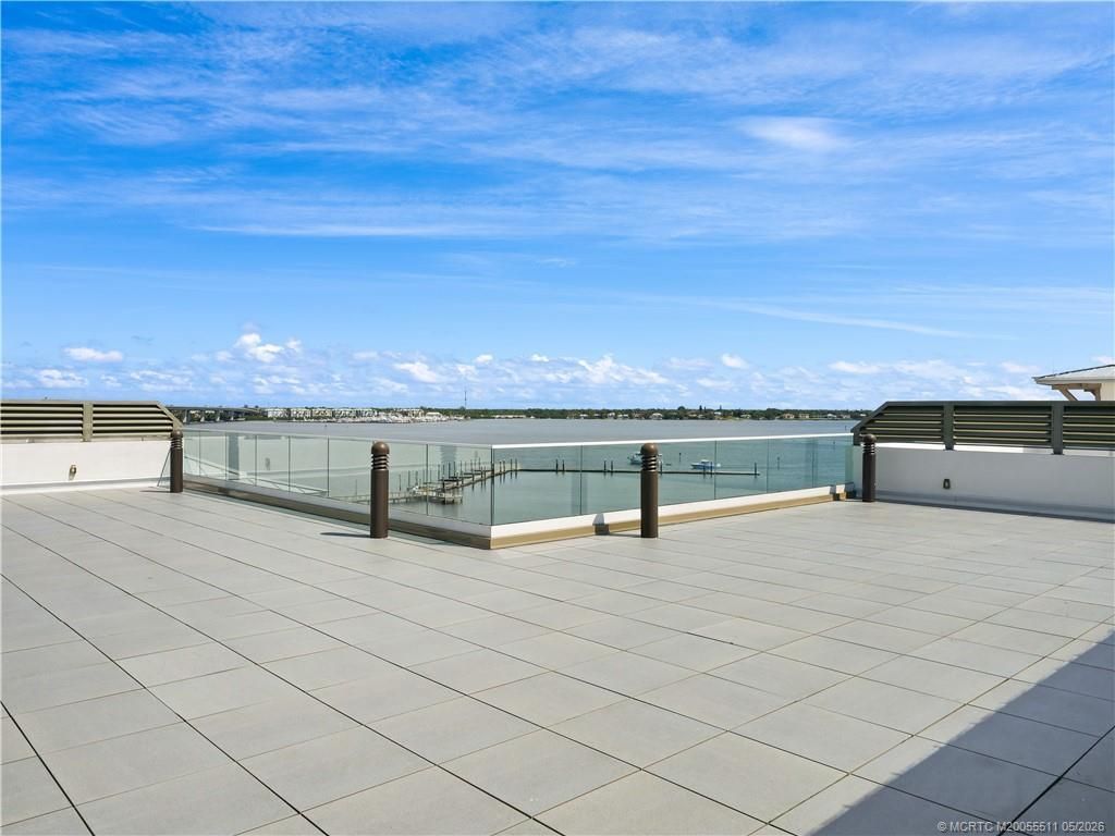 41 SW Seminole Street, Unit 208, Stuart, FL 34994 Photo
