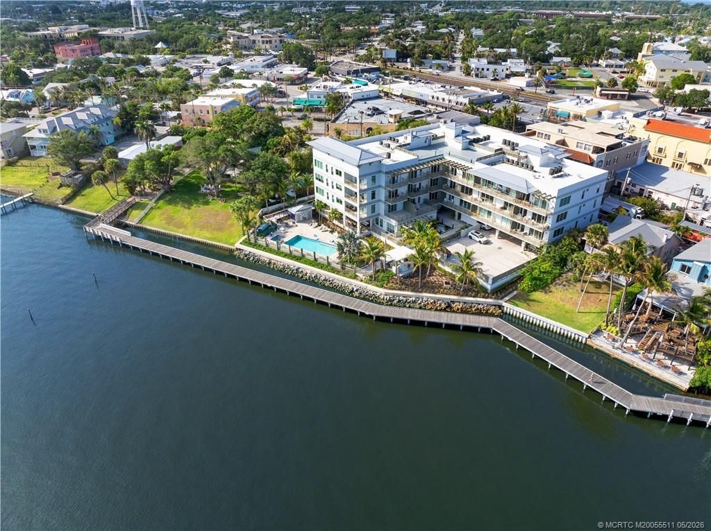 41 SW Seminole Street, Unit 208, Stuart, FL 34994 Photo