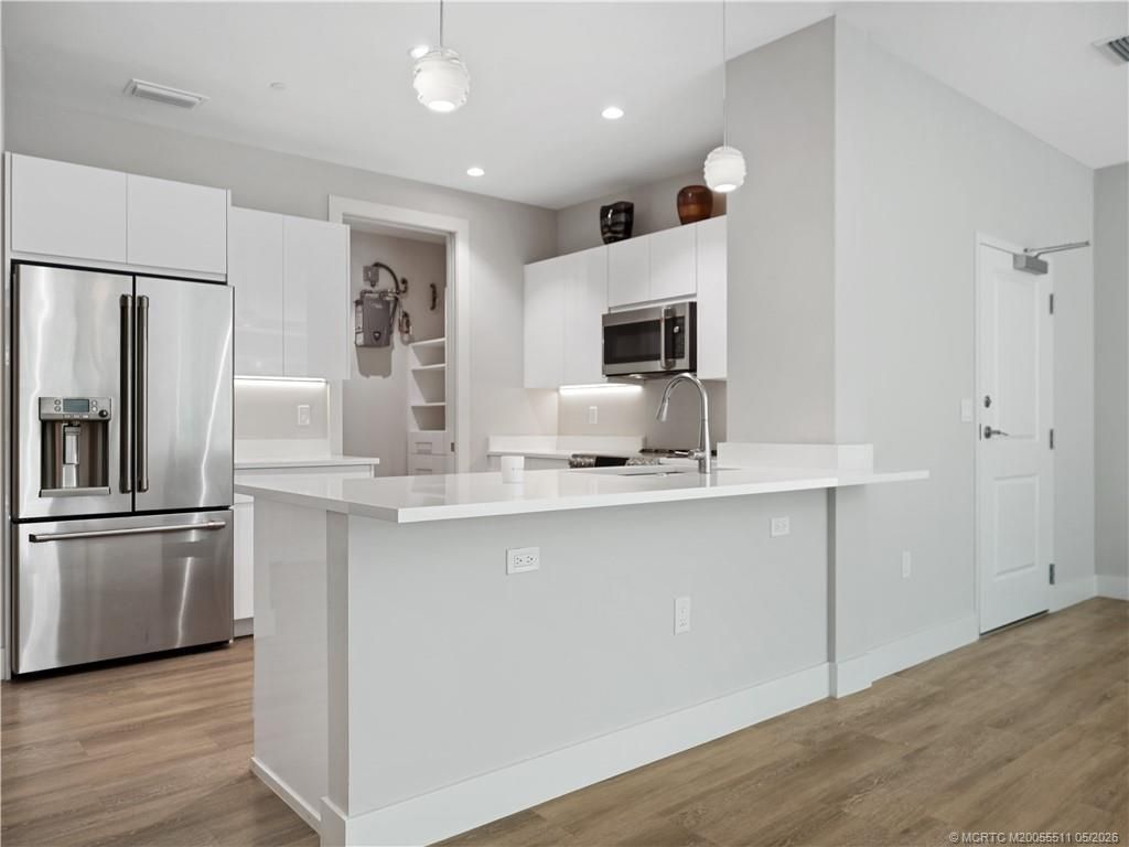 41 SW Seminole Street, Unit 208, Stuart, FL 34994 Photo