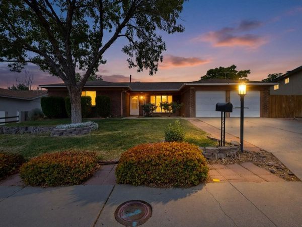 4521 Jamaica Drive NE, Albuquerque, NM 87111