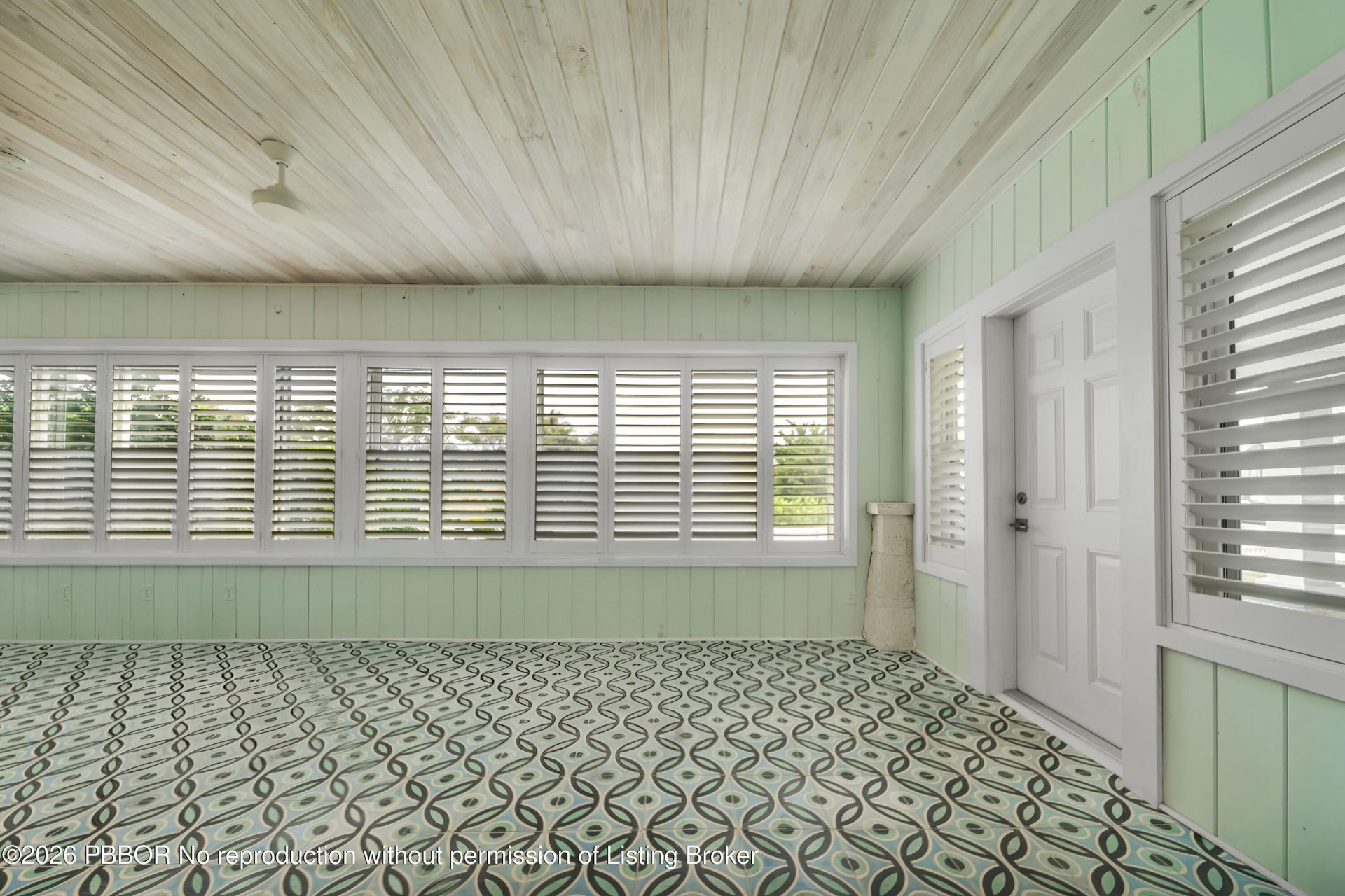 1408 N Lakeside Drive, Lake Worth, FL 33460 Photo