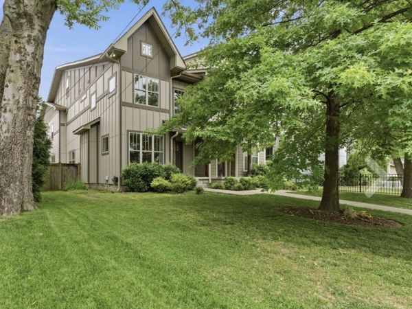 1433 14th Ave S, Nashville, TN 37212