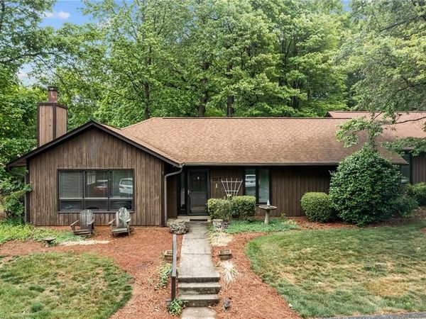 2513 Cottage Place, Greensboro, NC 27455