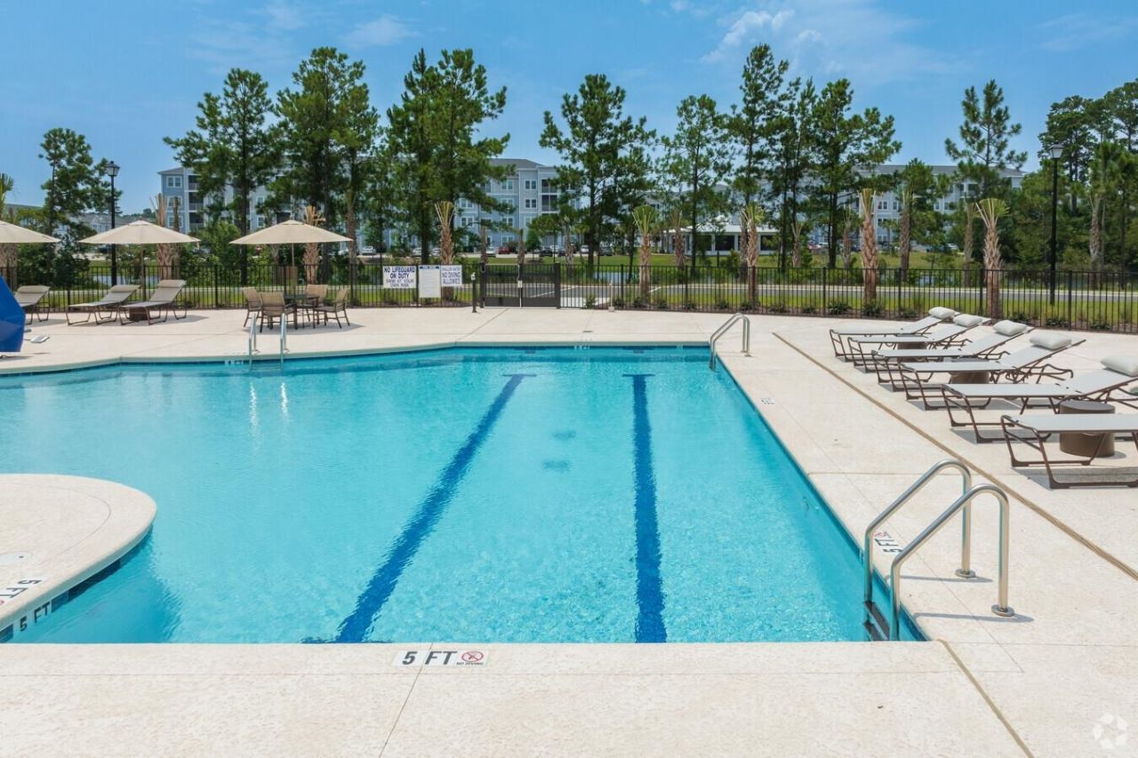 147 Laurenco Loop Photo 22