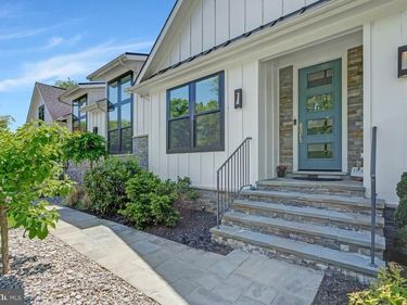 2203 PENNSYLVANIA BOULEVARD, ALEXANDRIA, VA 22308