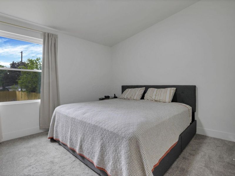 2949 Fleet Road, Columbus, OH 43232 Photo 19