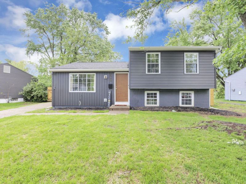 2949 Fleet Road, Columbus, OH 43232 Photo 2