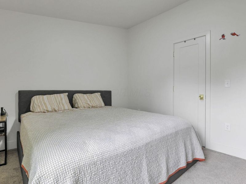 2949 Fleet Road, Columbus, OH 43232 Photo 20