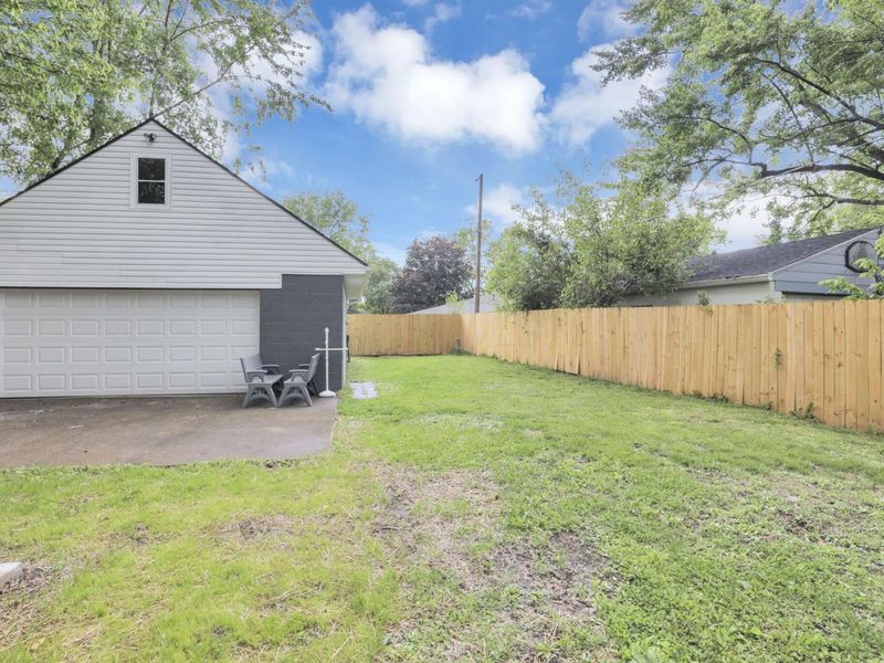 2949 Fleet Road, Columbus, OH 43232 Photo 38
