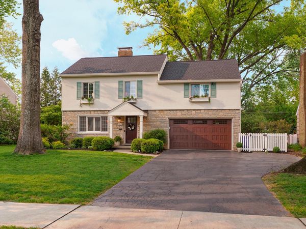 1860 Elmwood Avenue, Columbus, OH 43212