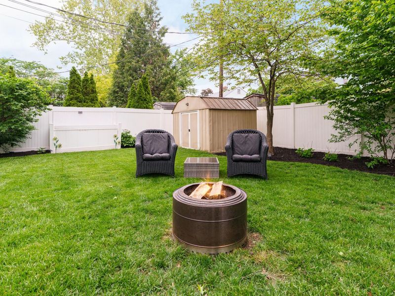 1860 Elmwood Avenue, Columbus, OH 43212 Photo 8