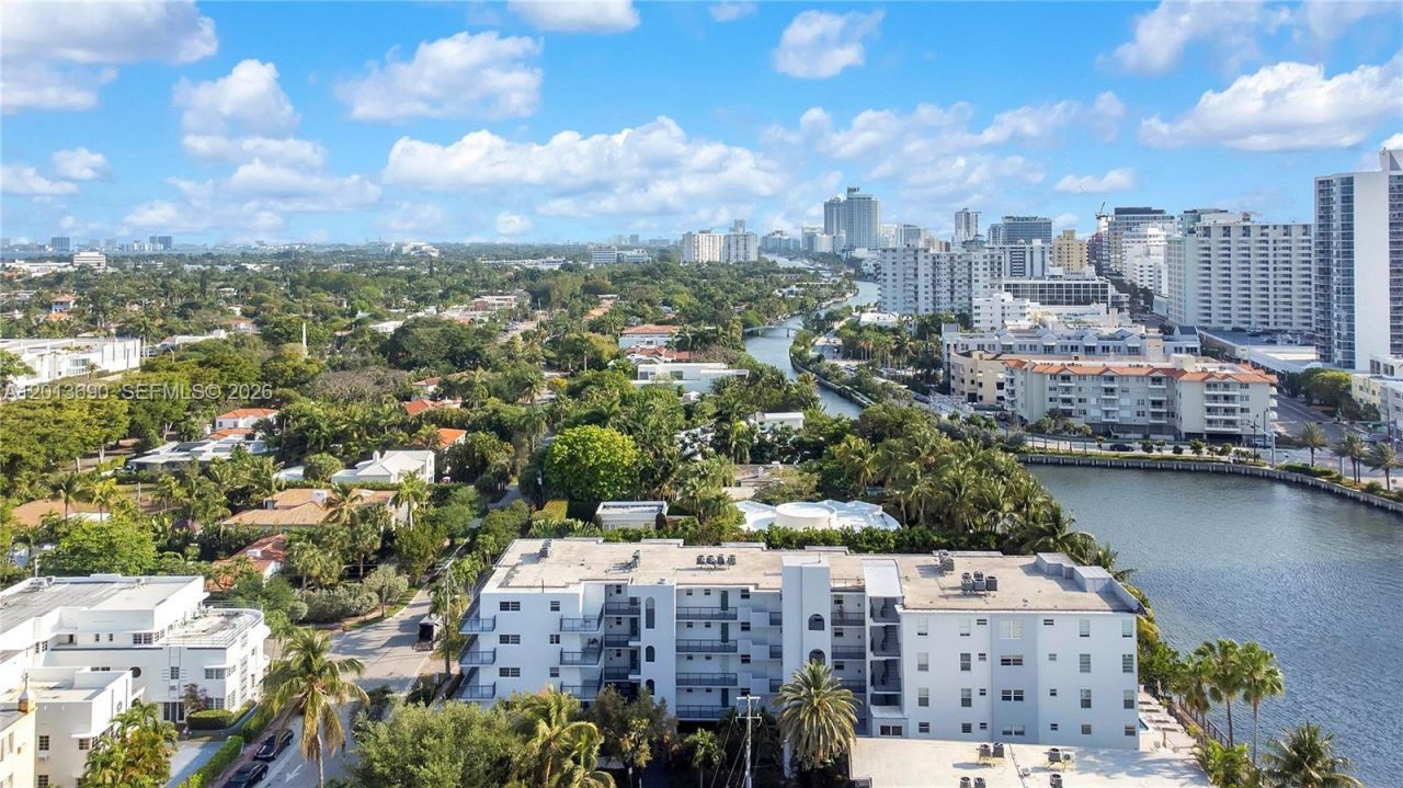 2455 Flamingo Dr , Unit 501, Miami Beach, FL 33140 Photo