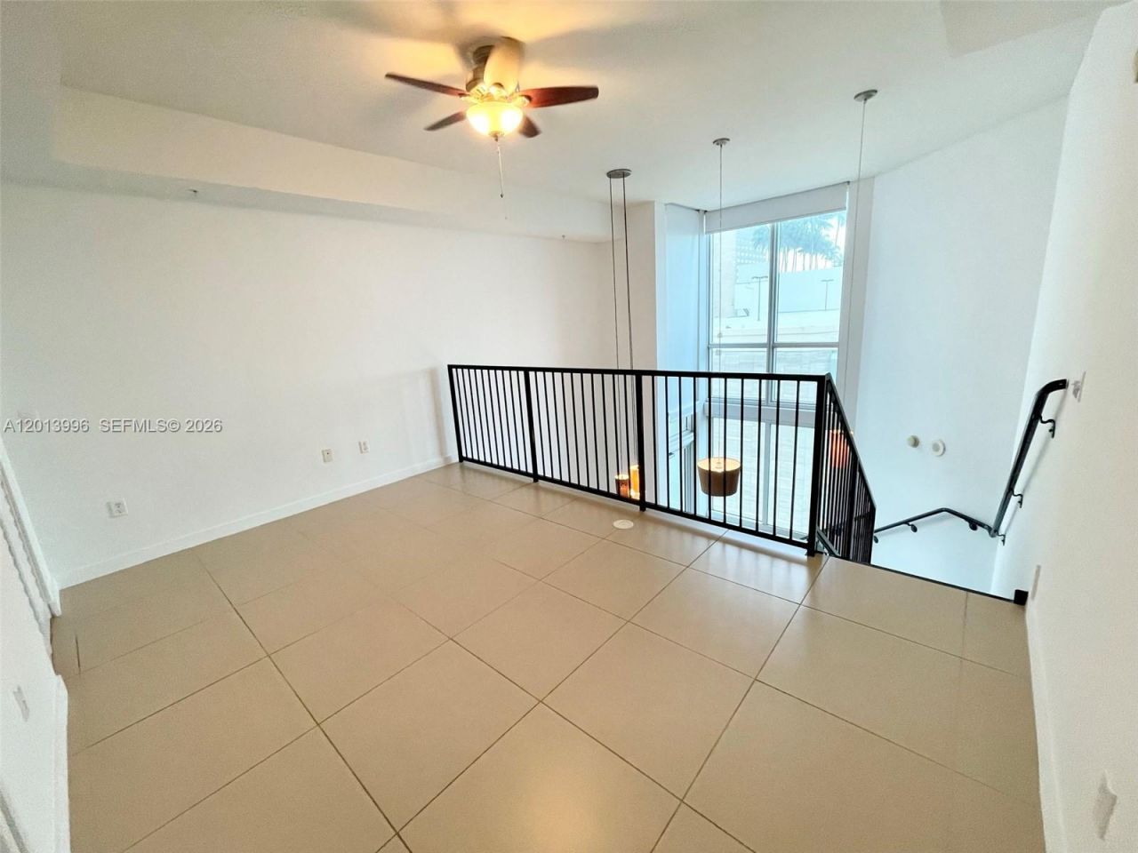300 S Biscayne Blvd, Unit L-830, Miami, FL 33131 Photo