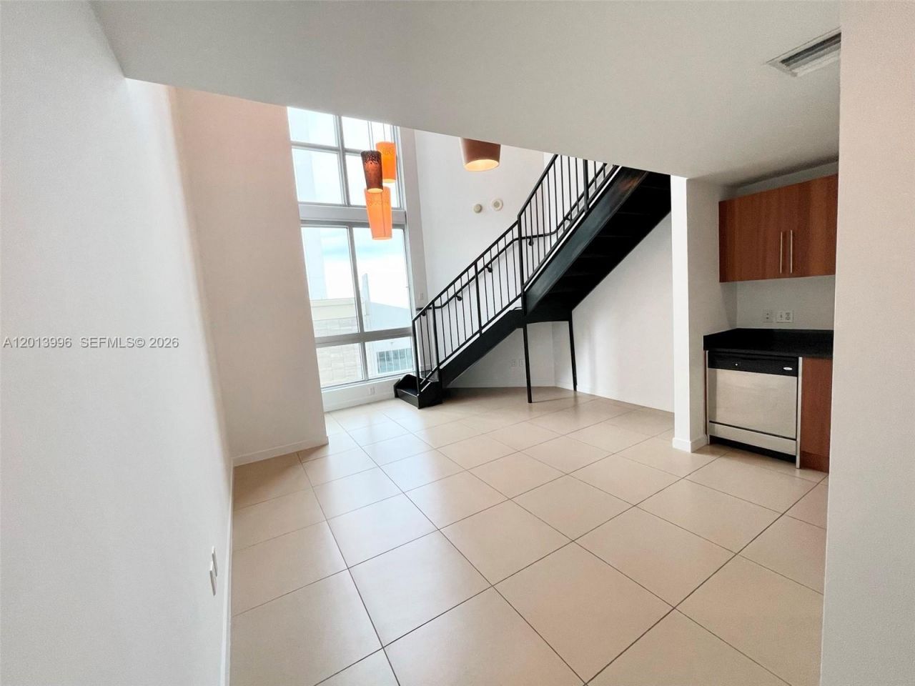 300 S Biscayne Blvd, Unit L-830, Miami, FL 33131 Photo