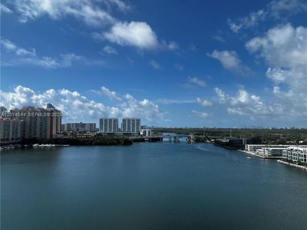 290 174th St , Unit 1519, Sunny Isles Beach, FL 33160