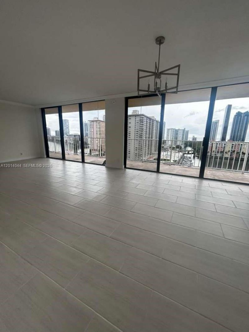290 174 St, Unit 1519, Sunny Isles Beach, FL 33160 Photo
